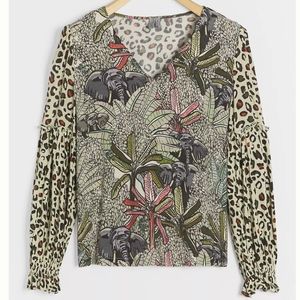 🆕️ Anthropologie 🐘 Jungle Print Detailed Top